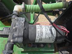 items/5c33472f365cef11a4e6000d3a62e002/johndeere455forwardfoldinggraindrill_868059c8ed4f4cc0862f18433d6458b3.jpg