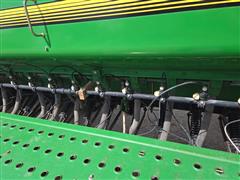 items/5c33472f365cef11a4e6000d3a62e002/johndeere455forwardfoldinggraindrill_dc7748658c9e42d89c88ed7a579b72c9.jpg