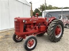 International McCormick W-6 2WD Tractor 