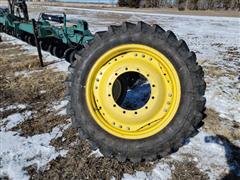 items/5c4ce05785afed119ac40003fff922e3/completesetoftiresrimsforjohndeere8000seriesmfwdtractor_71add5611b084deda941de2ae0aefd81.jpg