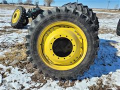 items/5c4ce05785afed119ac40003fff922e3/completesetoftiresrimsforjohndeere8000seriesmfwdtractor_82a9f026399f40e6be983310d51f3236.jpg