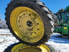 items/5c4ce05785afed119ac40003fff922e3/completesetoftiresrimsforjohndeere8000seriesmfwdtractor_8f7401ab35804341bd0fa41d38299275.jpg