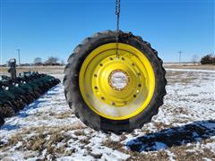 items/5c4ce05785afed119ac40003fff922e3/completesetoftiresrimsforjohndeere8000seriesmfwdtractor_d8d88ae4f1ff48e7b407ab57748ac00d.jpg