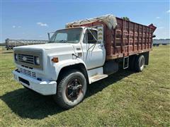 1979 Chevrolet C70 S/A Grain Truck 