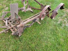 items/5cd3945b4f5aee11a81c6045bd4a636e/2rowmountedcultivator-3_00f307a37f63402fbe723429d85480fb.jpg