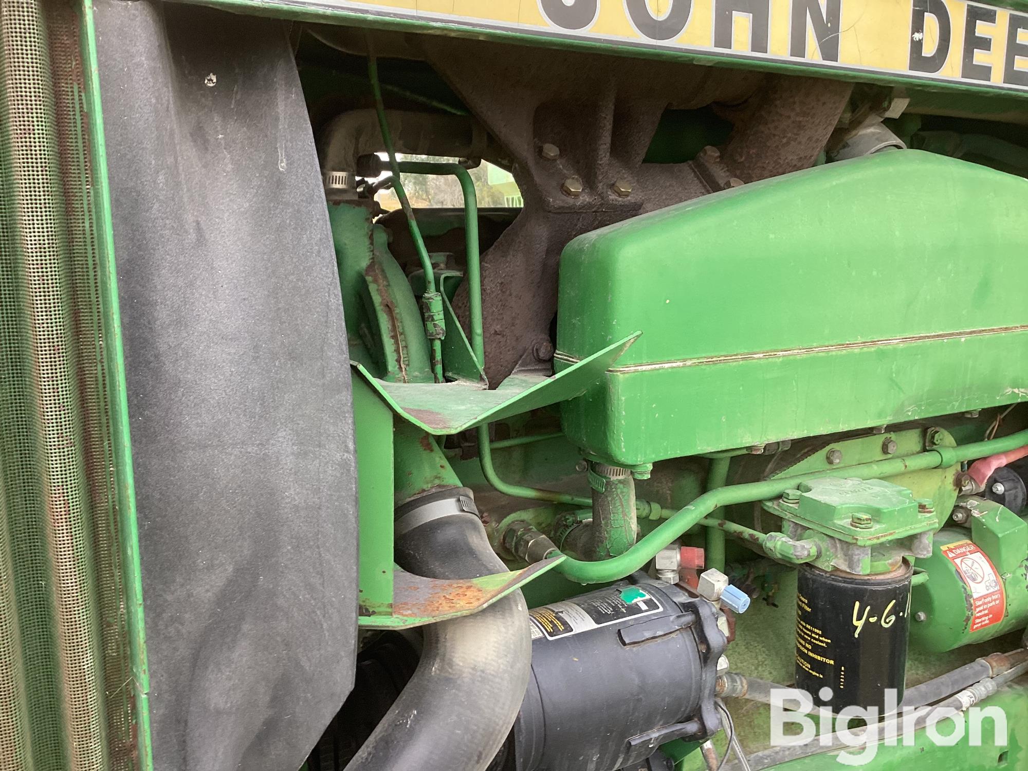 items/5cd76945d67eef119443000d3a62e002/johndeere46402wdtractor-20_b9220b71a7fb47ffa1199b3644cb4c9a.jpg