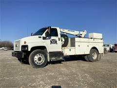 2004 Chevrolet C7500 S/A Service Truck W/Auto Crane 