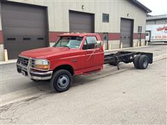 1995 Ford F450 Super Duty 2WD Cab & Chassis 
