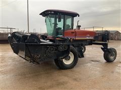 2005 MacDon 9352i Self Propelled Windrower 