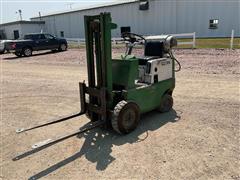 Clark 1160 Forklift 