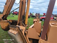 items/5d4429d4b521ee11a81c000d3a61103f/case850trackloaderwextendbackhoe_63bfbd38c6684d6594b1bfd3d6d58f46.jpg