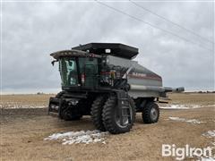 2003 Gleaner R75 Combine 