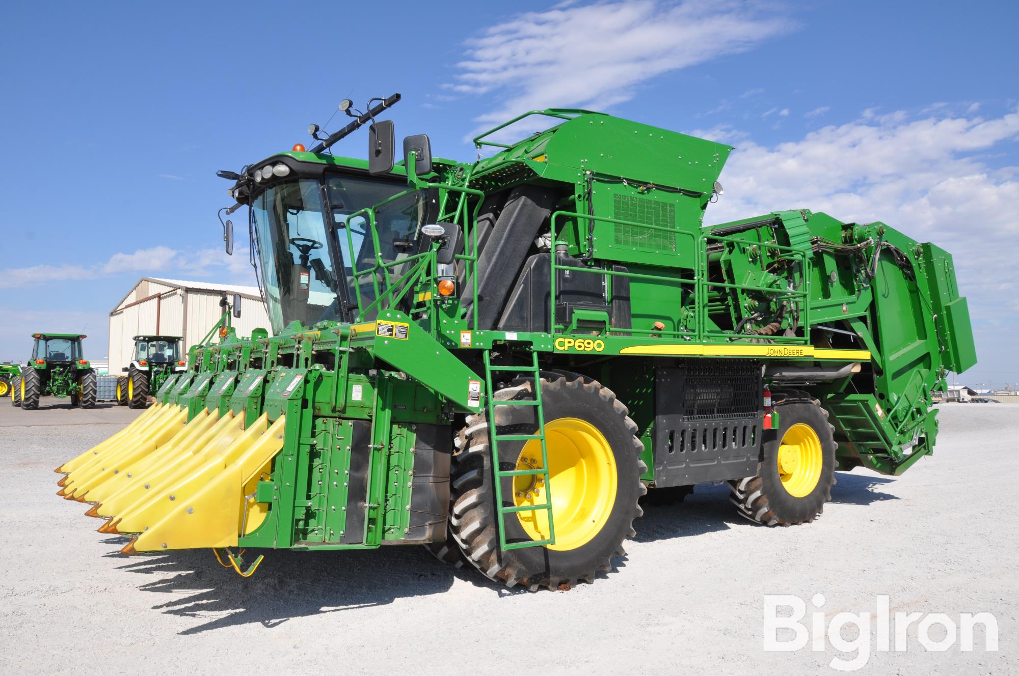 2017 John Deere CP690 Cotton Picker 