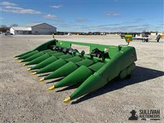 2010 John Deere 608C 8R30" Chopping Corn Head 