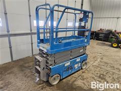 2015 Genie GS-1930 Self-Propelled Electric Scissor Lift 