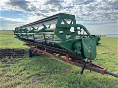 John Deere 224 Header 