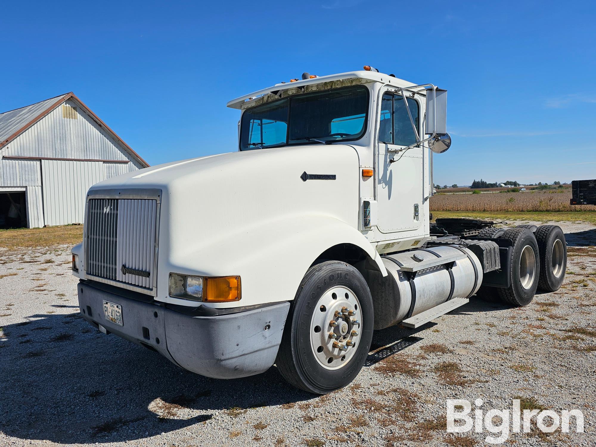 1995 International 9400 T/A Truck Tractor 