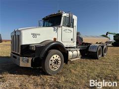 2010 Kenworth T800 T/A Truck Tractor 