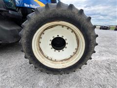 items/5e198df2241def118ee800224890aa2e/newhollandt8040mfwdtractor_482fd824cd68454d86e8fb30f98f29d7.jpg