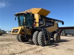 2006 CLAAS Lexion 580R Combine 