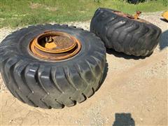 Wheel Loader Tires W/Rims 