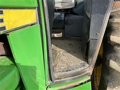 items/5e70060af8a1488687441a260499ee7b/1978johndeere40402wdtractor-5_a28a1b2dface47ae9d3d8e41e56d167b.jpg