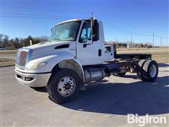 2012 International 4400 SBA S/A Cab & Chassis 