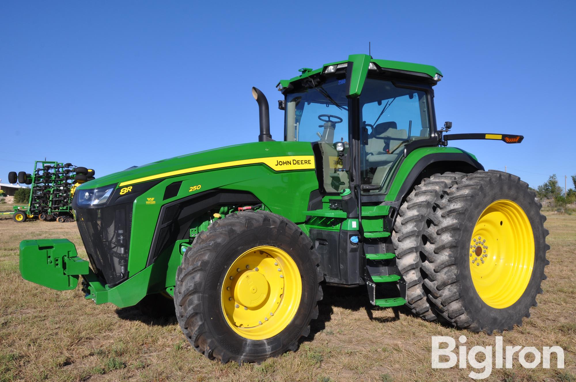 2022 John Deere 8R 250 MFWD Tractor 