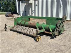 John Deere 4-Belt Pick-Up Header 