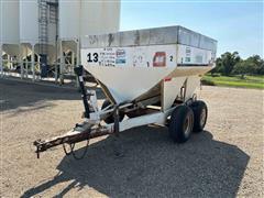 1990 Willmar S500 T/A Pull-Type Dry Fertilizer Spreader 