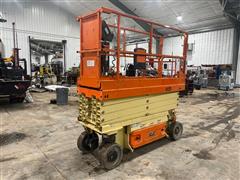 2015 SkyJack 2632 ES Self-Propelled Scissor Lift 