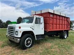 1983 International 1954 S-Series S/A Silage/Grain Truck 