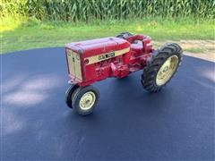 Ertl Toy 1:16 Scale Tractor 