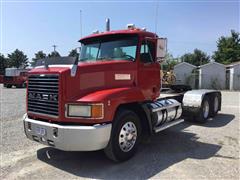 1994 Mack CH613 T/A Day Cab Truck Tractor 