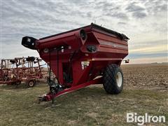 J&M 875 Grain Cart 