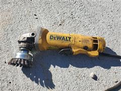 items/605be8af69b0ed119ac400155d423b69/dewaltpowertoolshandtools_87f479abb84f4d9a88144dc426a16f7d.jpg