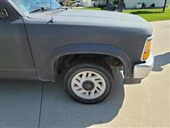 items/60a2135fbd17ec11b76a0003fff903d6/1992dodgedakotaextendedcabpickuptruck_e6b9d22f96c6463eb35f3a2e9c44eadd.jpg