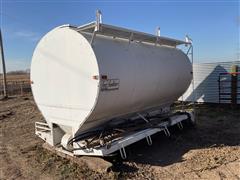 FMC Feedliner Bulk Feed Tank 