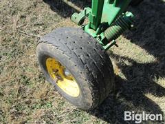 items/60bb1e362ae7ef11a4dd6045bd4c6ac5/2011-john-deere-635d-35-flex-header-w-low-speed-transport_f5563b980026434ea8bdf7dd2a3c585c.jpg