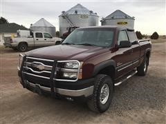 2003 Chevrolet 2500 4x4 Extended Cab Pickup 