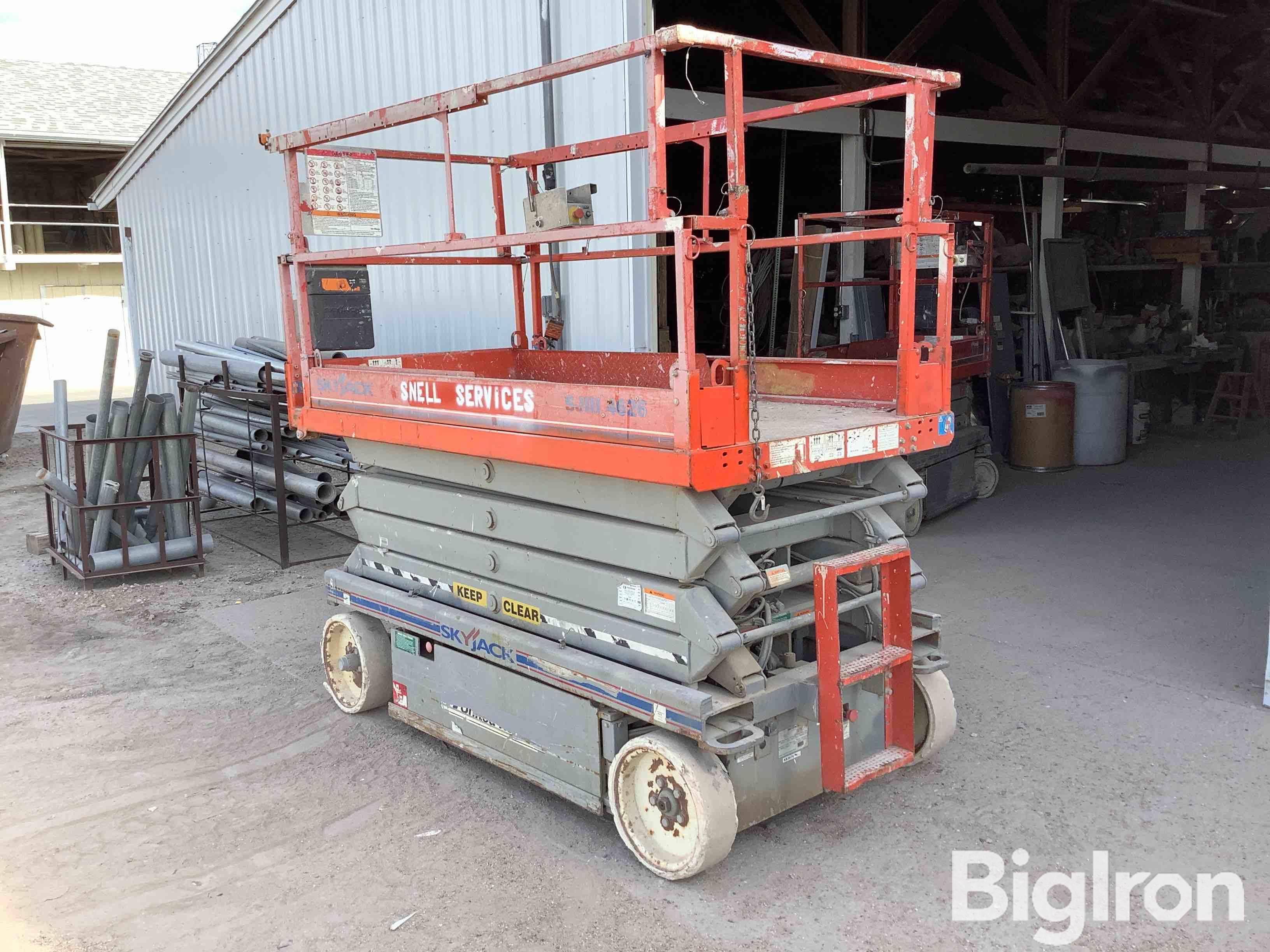 2005 Skyjack SJ4626 Scissor Lift 