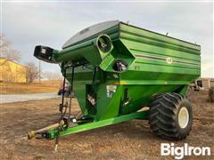 J&M 875-18 Grain Cart 