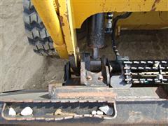 items/614907f7c747ef11b4ad000d3acfdee0/skidsteer-11_df941e6884f843fb9150ebb28fce06fb.jpg