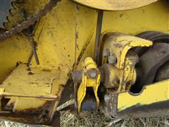 items/615b663955f8ee11a73c6045bd4ad734/1995newholland2550windrowerw18header_8591c85a746e48048530eb7510e1f883.jpg
