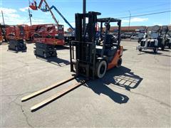 2014 Toyota 8FGU25 Forklift 