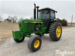 1985 John Deere 4450 2WD Tractor 