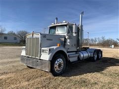 1985 Kenworth W900B T/A Truck Tractor (INOPERABLE) 