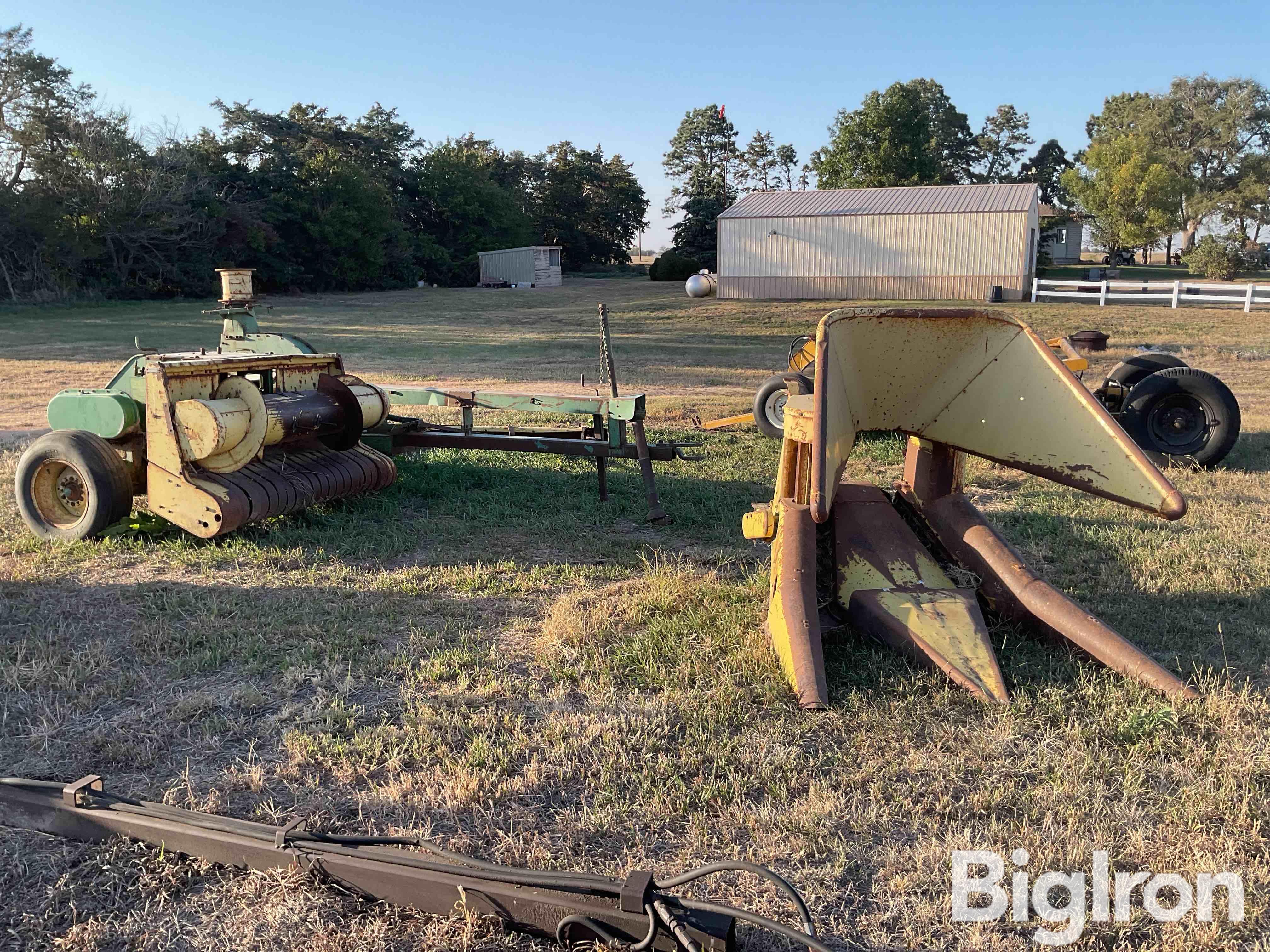 1974 John Deere 3800 Pull-Type Forage Harvester W/Pickup & Row Crop Head 