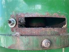 items/61fffb664d1bed11b5cf0003fff934d4/1984johndeere7720combine-8_77b4bdc21d3e407d8d7a286c1398fa54.jpg