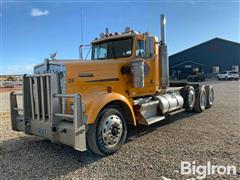 2000 Kenworth W900 Tri/A Truck Tractor 